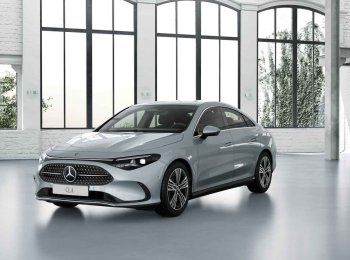 Mercedes-Benz CLA  180 9