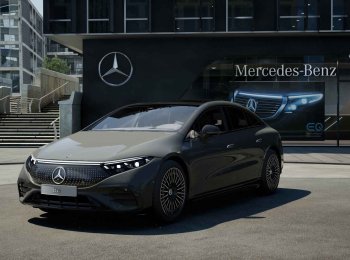 Mercedes-Benz EQS 450 4MATIC AMG Line 10