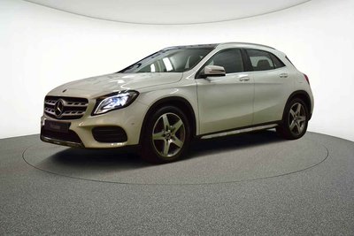 Mercedes-Benz GLA  180 Off-Roader 7