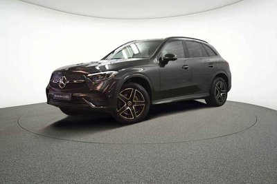 Mercedes-Benz GLC 300  e 4MATIC Off-Roader 3