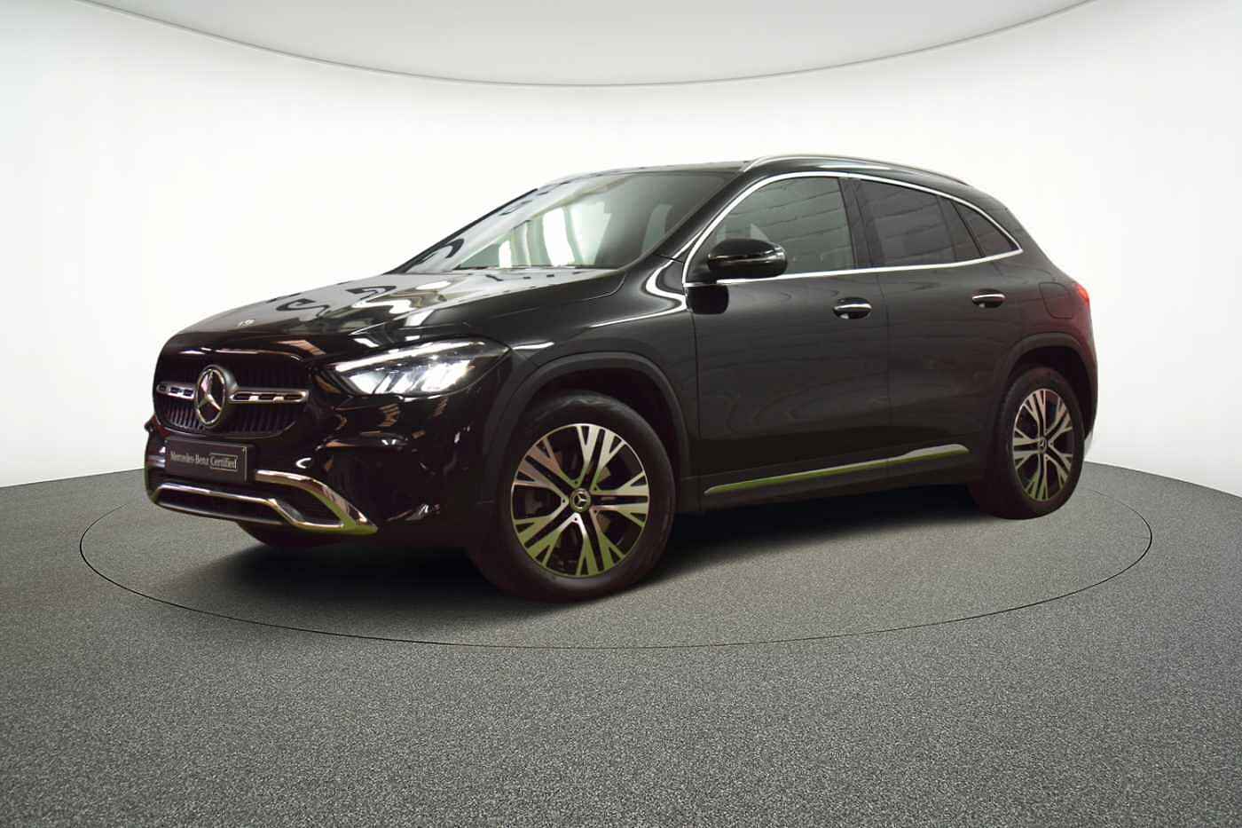 Mercedes-Benz GLA  250 e Off-Roader