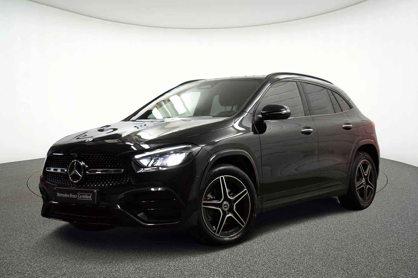Mercedes-Benz GLA  250 e Off-Roader