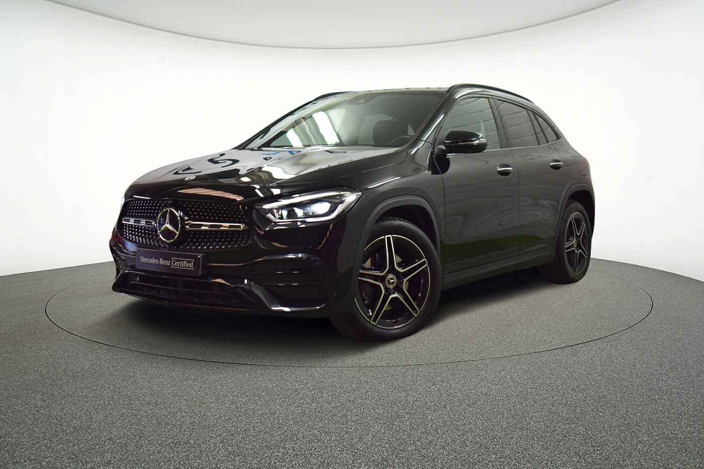 Mercedes-Benz GLA  250 e Off-Roader
